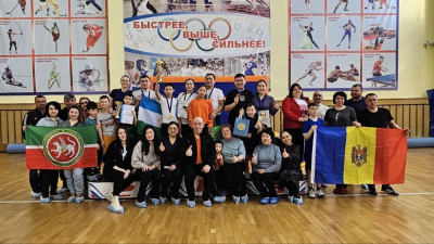 Завершены блиц-турниры Мирнинской Ассамблеи народов /    