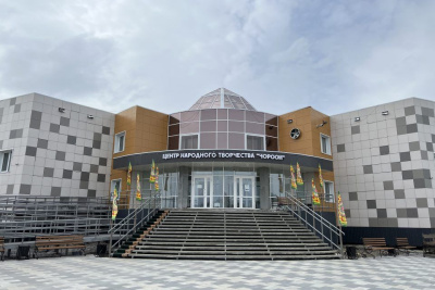 Новые дома культуры построят в трех районах Якутии в 2024 году / Карина Оконешникова   