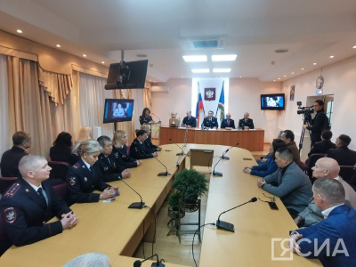 Транспортная полиция Якутии наградила отличившихся сотрудников и ветеранов / Нарыйа Пахомова   