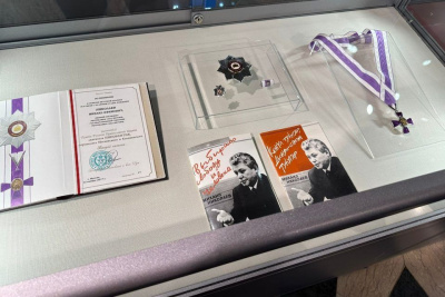 В Сокровищнице Якутии открыли экспозицию памяти первого президента республики Михаила Николаева / ЯСИА   