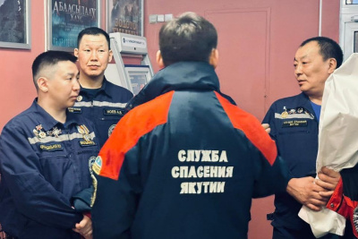 Спустя десять лет Карина Чикитова встретилась со своими спасателями / Иван Евсеев Якутск Якутск Республика Саха (Якутия)