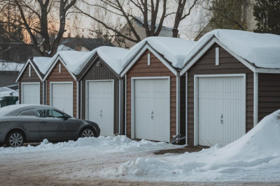 «Единая Россия» внесла в Госдуму законопроект о продлении «гаражной амнистии» / ЯСИА   