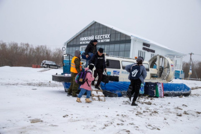 Трансфер пассажиров поезда через Лену из Якутска с 17 апреля будет выполняться с 204-го микрорайона / ЯСИА Якутск Якутск Республика Саха (Якутия)