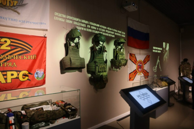 В Якутске открыли выставку живой памяти боевого пути и подвигов отряда «Боотур» / Нарыйа Пахомова   