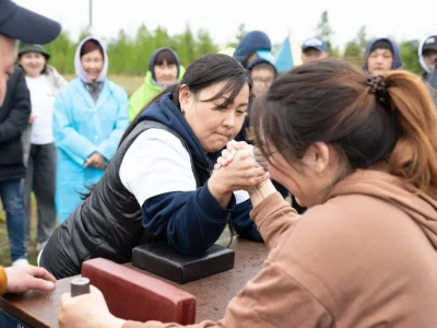 В Удачном состоялся бурятский Сурхарбан