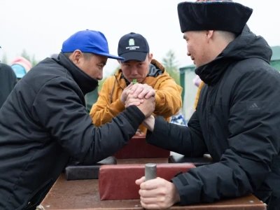В Удачном состоялся бурятский Сурхарбан