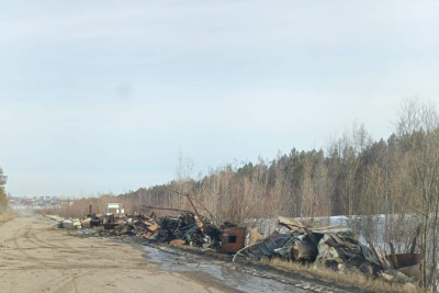 В Якутске виновных привлекут к ответственности за свалку на обочине дороги / ЯСИА Якутск Якутск Республика Саха (Якутия)