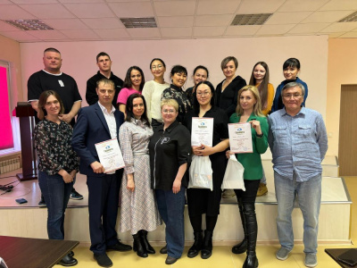 Победители интеллектуальной игры «Мозговой УИК-энд» /    