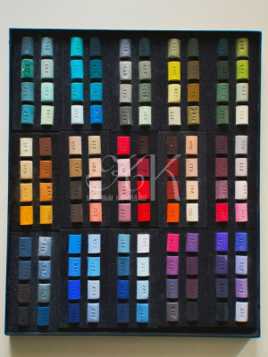 Набор пастели сухая Гамма 120 цв., половинки, картон.упак.