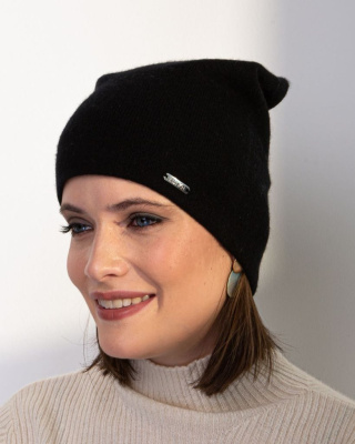 Шапка из кашемира 04132 черная