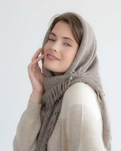 Косынка из шерсти UL серая