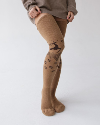 Теплые чулки из монгольской шерсти рыжие с рисунком