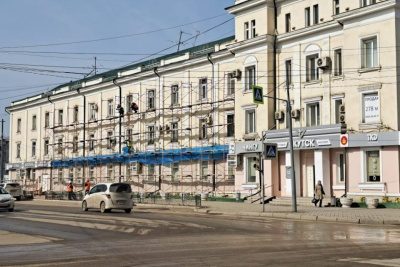 В Якутске продолжается ремонт фасадов и общественных пространств к играм «Дети Азии» / Анна Лебединская Якутск Якутск Республика Саха (Якутия)
