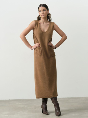 Платье из шерсти верблюжонка 9064