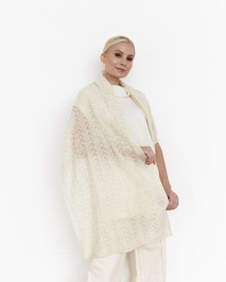 Палантин из шерсти 3803 кремовый