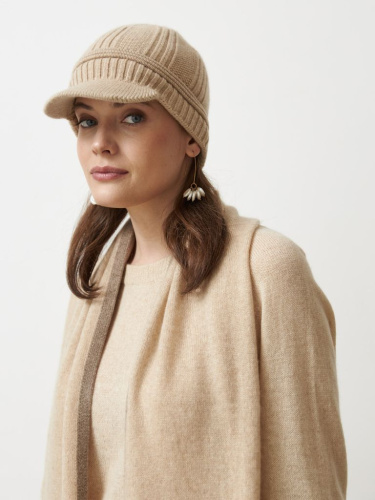Шапка из кашемира 11005 бежевая
