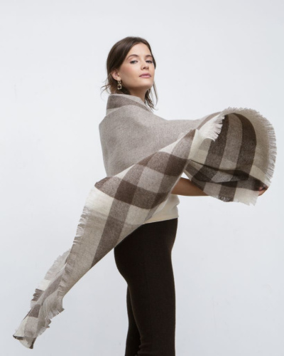 Платок из шерсти яка UL