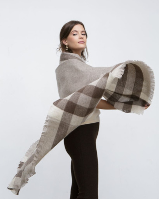 Платок из шерсти яка UL