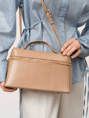 Сумка из натуральной кожи Emmi бежевая