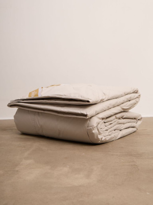 Стеганое одеяло из пуха верблюда CO50 серое 200*220