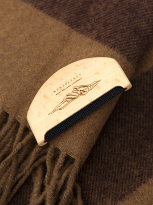 Гребень для удаления катышков