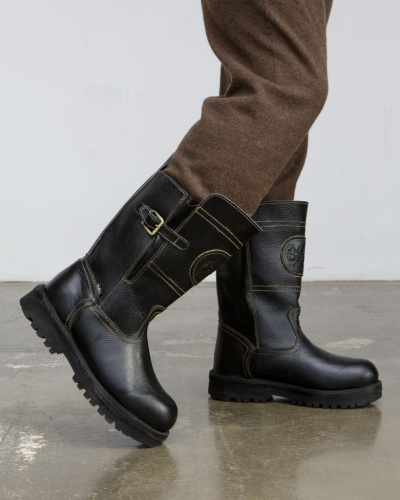 Монгольские на натуральном меху "Тайга"