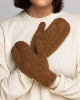 Теплые варежки из монгольской шерсти рыжие