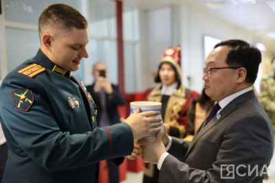 В Якутск прилетел Герой России Николай Соболев / Николай Борисов   