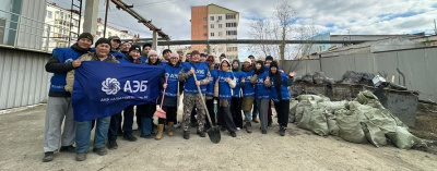 Алмазэргиэнбанк присоединился к весеннему субботнику /    