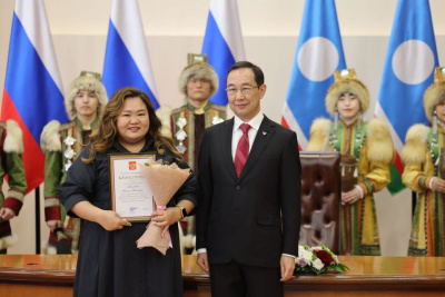 Врач из Якутии получила благодарность от Владимира Путина / Саина Титова   