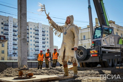 В День республики вбита первая свая нового здания школы № 1 Якутска / Николай Борисов Якутск Якутск Республика Саха (Якутия)