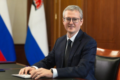 Владимир Солодов поздравил якутян с Днем республики / ЯСИА   