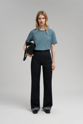 Удлиненная футболка прямого кроя