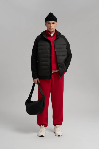 Стеганая куртка с наполнителем из натурального пуха