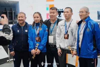 Спортсмены Якутии стали бронзовыми призерами чемпионата России по вольной борьбе / ЯСИА   