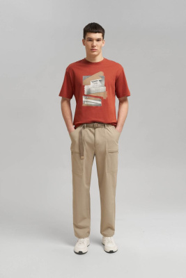 Футболка свободного кроя