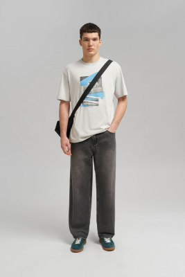 Футболка свободного кроя