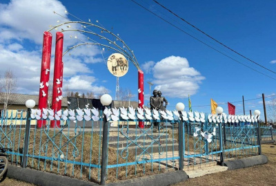 Более 1000 голубей украсили улицы поселка Сулгаччы Амгинского района Якутии / Карина Оконешникова   