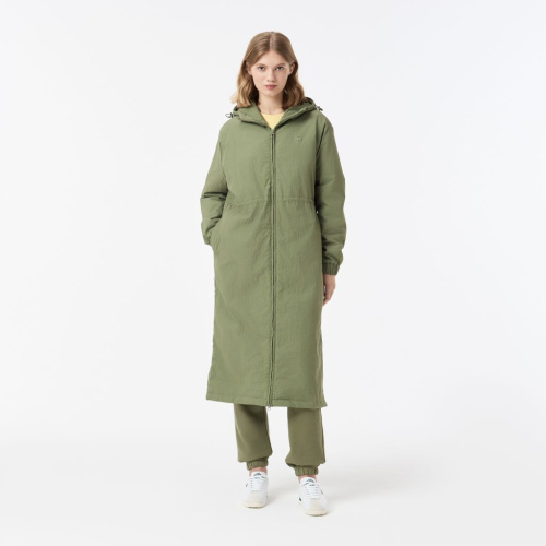 Женская длинная парка Lacoste с капюшоном и боковым клапаном на пуговицах