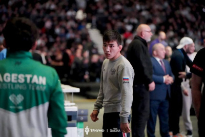 Якутский борец Лев Павлов стал серебряным призером чемпионата России / ЯСИА   