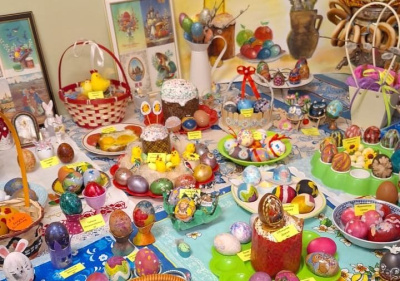 В школах Якутска прошел конкурс пасхальных яиц / ЯСИА Якутск Якутск Республика Саха (Якутия)