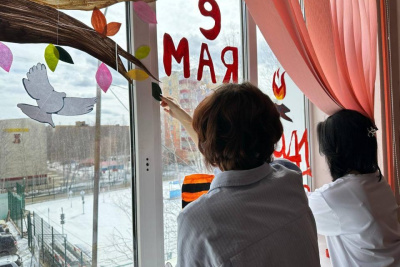 Школы Якутии присоединились к акции «Окна Победы» / Айаал Аргунов   Республика Саха (Якутия)