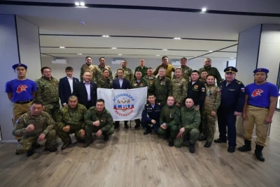 Айсен Николаев поздравил якутян с Днем защитника Отечества / ЯСИА   