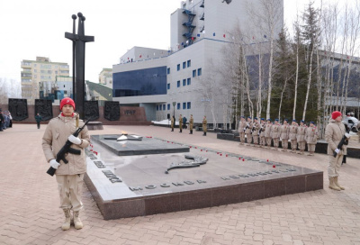 С Днем Великой Победы! /    