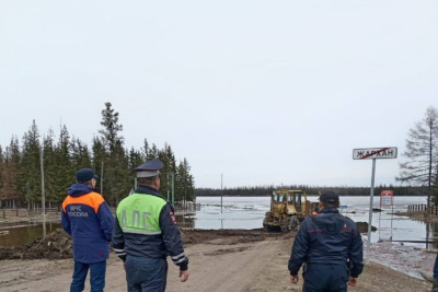 Временно закрыт проезд на участке автодороги «Хатын-Сысы» в Нюрбинском районе / ЯСИА   