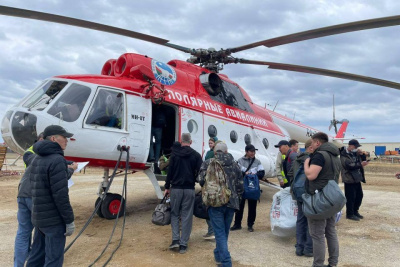 Четыре рейса выполнит вертолет «Полярных авиалиний» из Магана в Павловск 17 мая / ЯСИА   