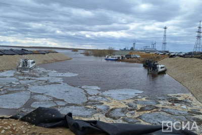 Возобновлена работа судов на воздушной подушке по маршруту Якутск — Нижний Бестях / ЯСИА   