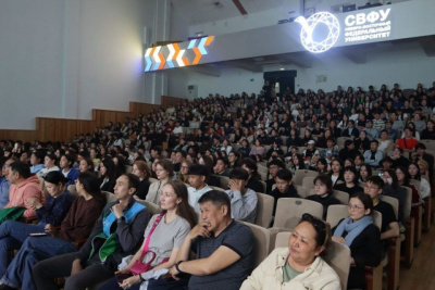 В Якутске на играх «Дети Азии» задействуют 1900 волонтеров / Иван Неустроев Якутск Якутск Республика Саха (Якутия)