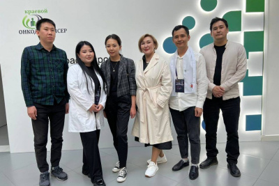 Команда якутских онкологов вышла в суперфинал соревнований специалистов по опухолям печени / Саина Титова   
