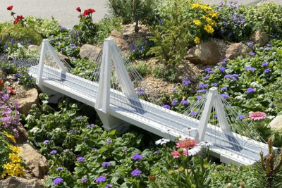 Якутия представила цветочную инсталляцию «Мост в будущее» на выставке «Россия» в Москве / ЯСИА   